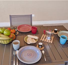 Two 3 bedroom villas with private pools, Alcamo, each sleeps 6-7